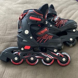 NWT boys rollerblades